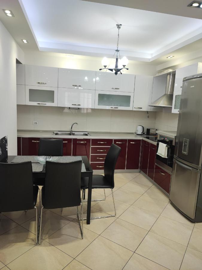 Tirana New Bazaar-Apartment 2 Exteriör bild