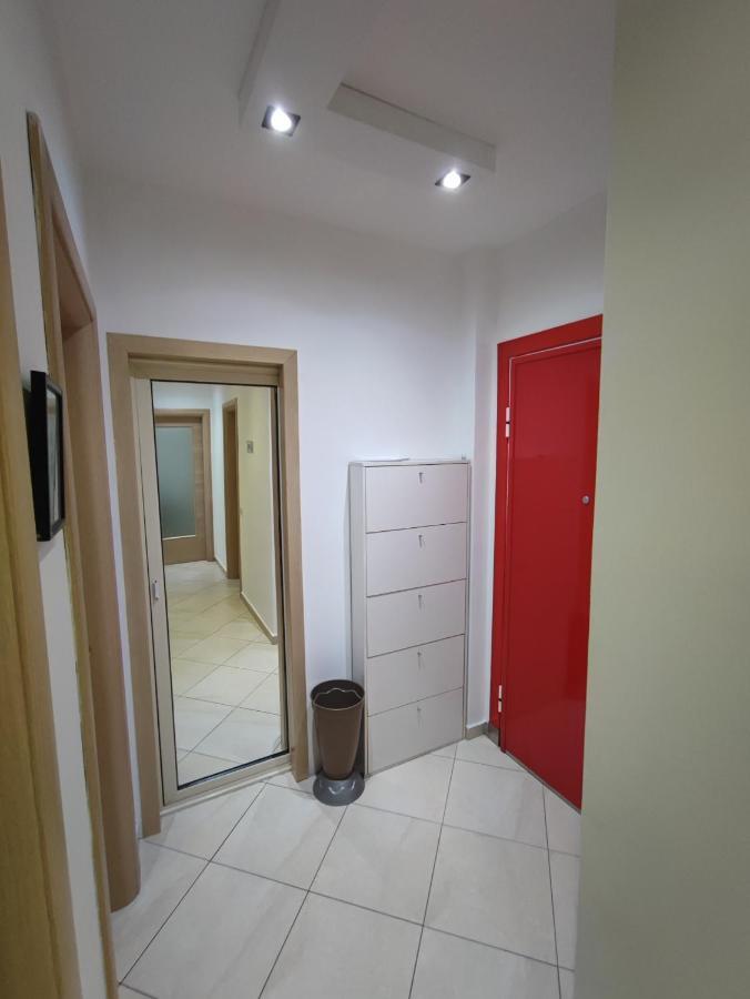 Tirana New Bazaar-Apartment 2 Exteriör bild